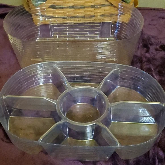 Longaberger Traditions Collection 1999 Edition Generosity basket - Picture 11 of 15